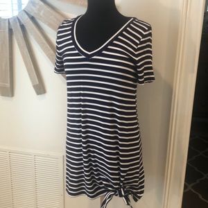 BB Dakota navy white stripe tee shirt dress, size XS